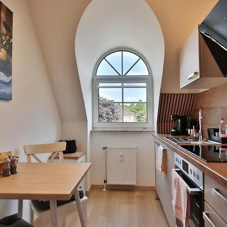 Haus Bergstrasse 36 Bergstrasse 36, 07