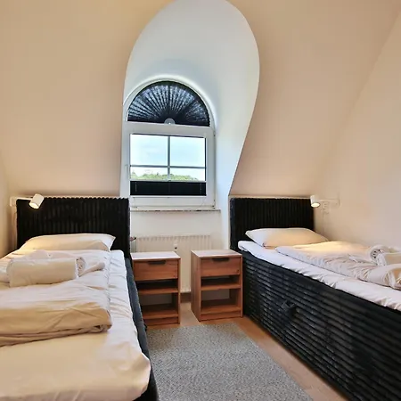 Haus Bergstrasse 36 Bergstrasse 36, 07 Apartment